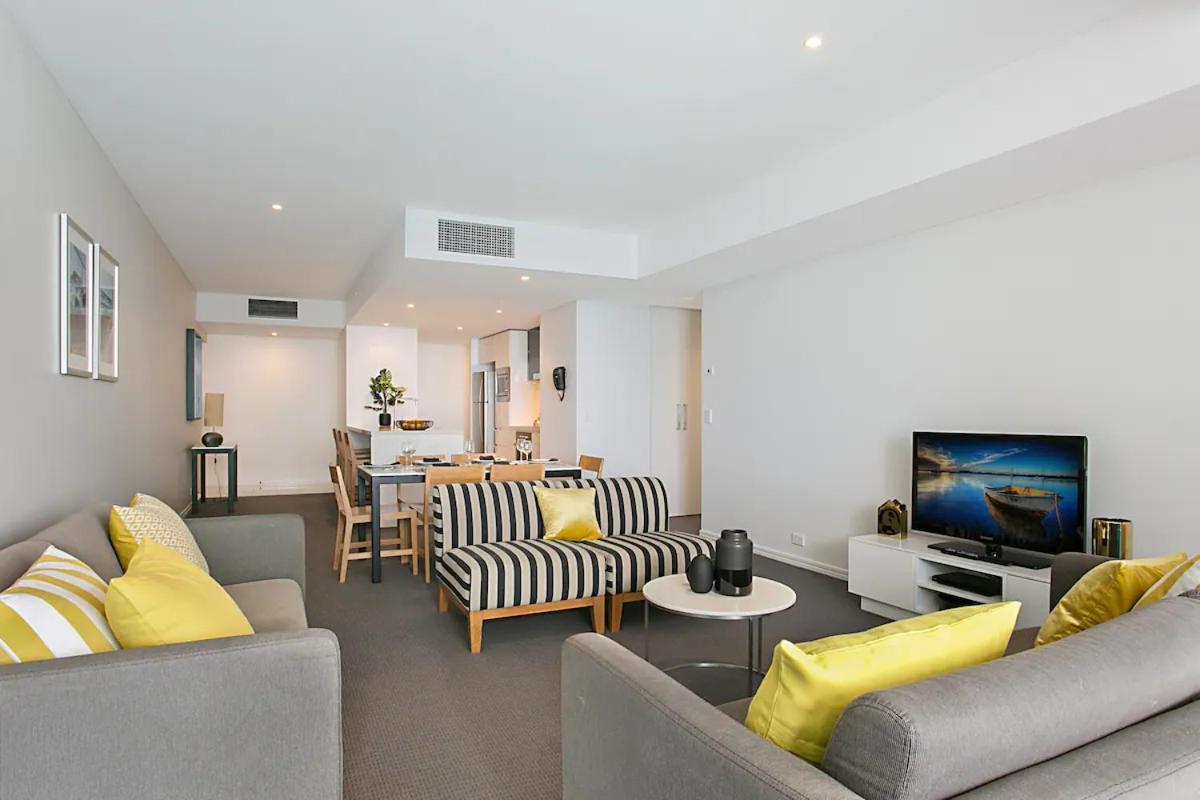 H-Residences Private Apartments - Hosted By Coastal Letting Χρυσή Ακτή Εξωτερικό φωτογραφία